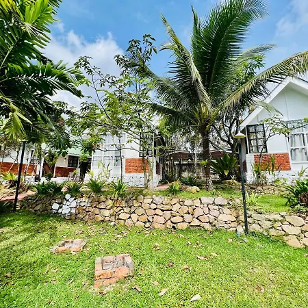 Kasih Sayang Farmstay山下人家 Kluang Exterior photo