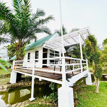 Kasih Sayang Farmstay山下人家 Kluang Exterior photo